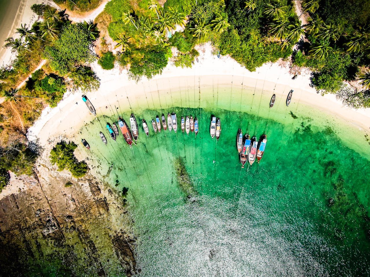 By Speedboat: James Bond Island &amp; Phang Nga Bay Canoeing Tour from Phuket